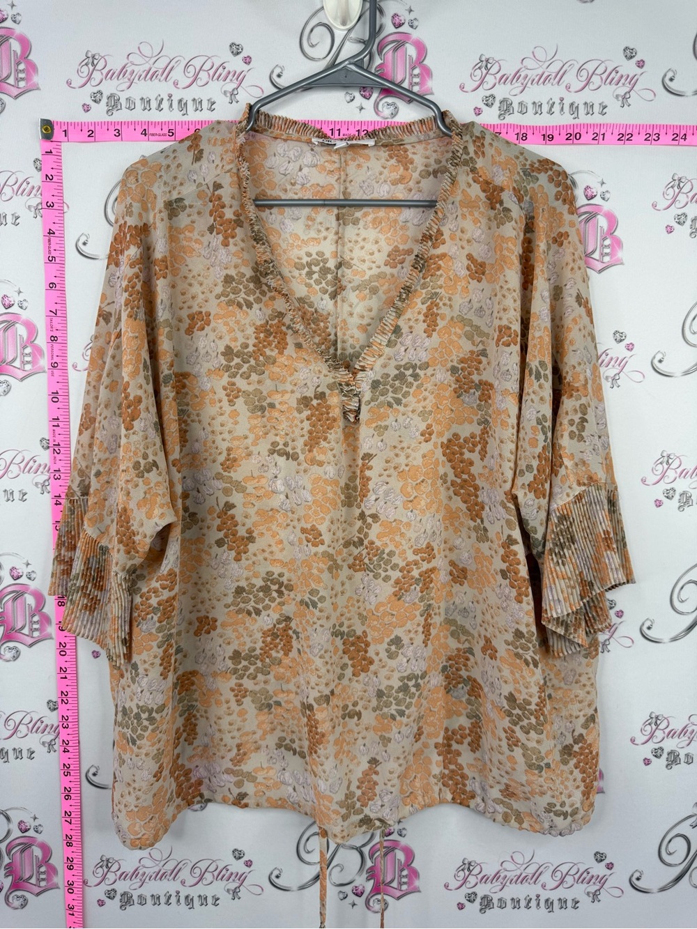 DR2 shirt blouse flowy flowers Floral V-Neck Tunic in Beige and Tan